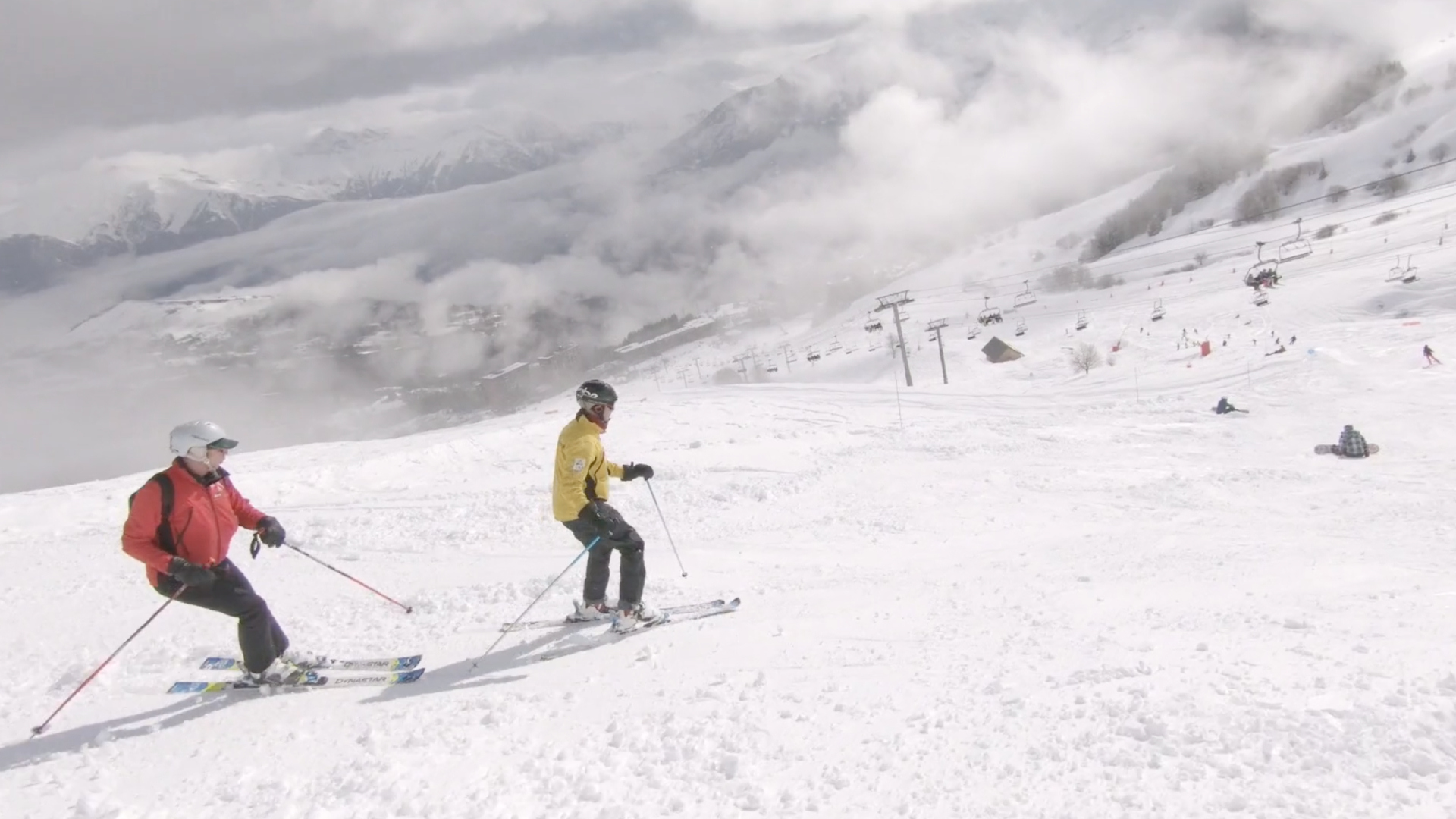 Piste Noire : Le guidage à ski des personnes déficientes visuelles